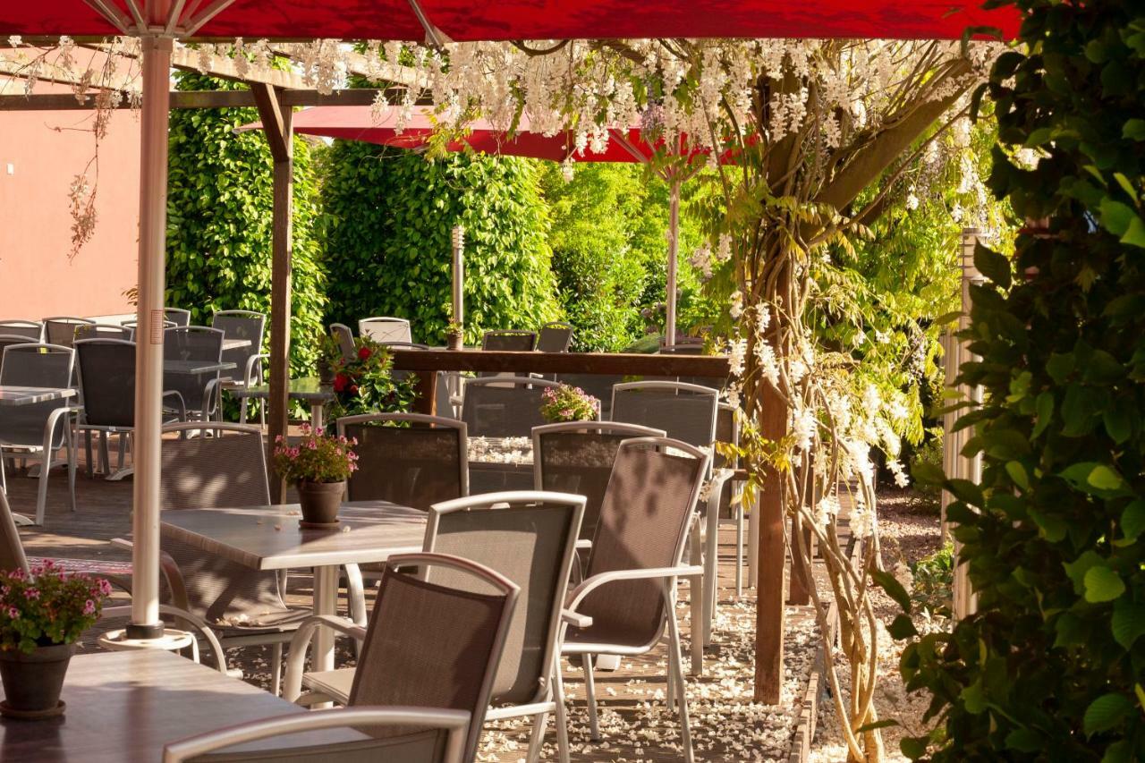 Schlueter Hotel & Restaurant Ванкендорф Екстер'єр фото